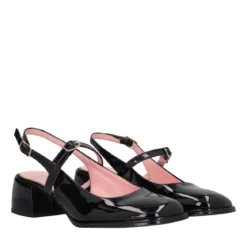 Chanel vernice nera
