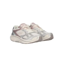 GO RUN CONSISTENT Sneakers Off White