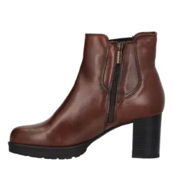 Stivaletti in pelle tacco 7 cm